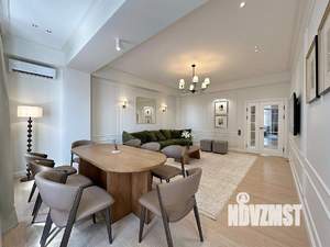 2-к квартира, вторичка, 80м2, 8/8 этаж