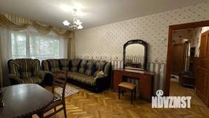 2-к квартира, вторичка, 54м2, 1/5 этаж