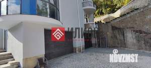 5-к квартира, вторичка, 220м2, 2/3 этаж