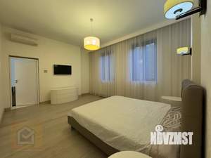 Студия квартира, вторичка, 70м2, 3/5 этаж