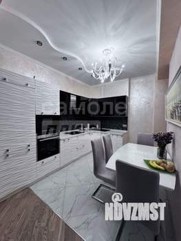 1-к квартира, вторичка, 62м2, 1/16 этаж