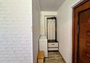 2-к квартира, вторичка, 42м2, 7/9 этаж