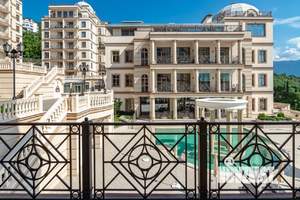 2-к квартира, вторичка, 133м2, 2/8 этаж