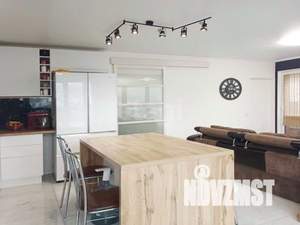 2-к квартира, вторичка, 85м2, 12/14 этаж