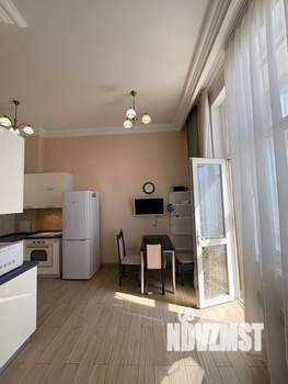 1-к квартира, вторичка, 64м2, 1/8 этаж