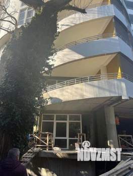 2-к квартира, вторичка, 60м2, 1/9 этаж
