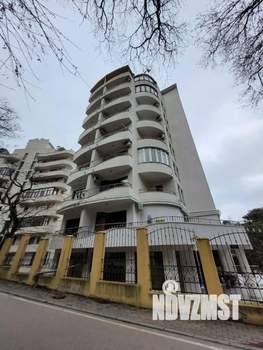 3-к квартира, вторичка, 150м2, 9/13 этаж