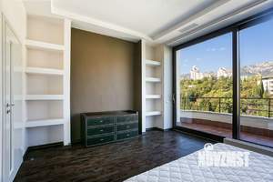 4-к квартира, вторичка, 238м2, 14/14 этаж