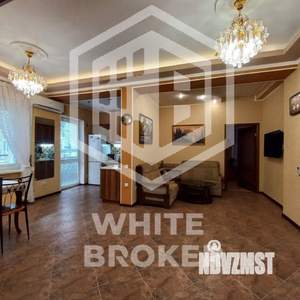 2-к квартира, вторичка, 78м2, 1/5 этаж