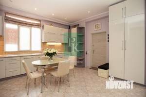 2-к квартира, вторичка, 73м2, 4/6 этаж