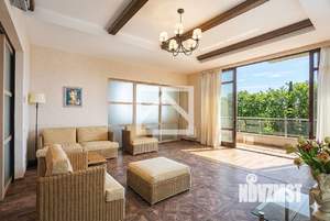 3-к квартира, вторичка, 146м2, 3/8 этаж