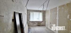 2-к квартира, вторичка, 61м2, 1/9 этаж