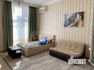 Студия квартира, вторичка, 64м2, 2/8 этаж