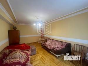 3-к квартира, вторичка, 63м2, 1/5 этаж
