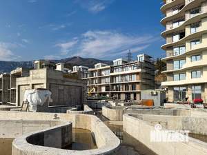 Студия квартира, вторичка, 91м2, 1/4 этаж