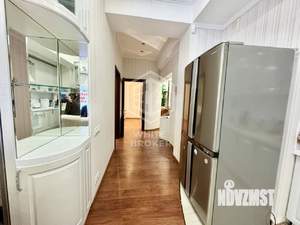 2-к квартира, вторичка, 100м2, 8/10 этаж