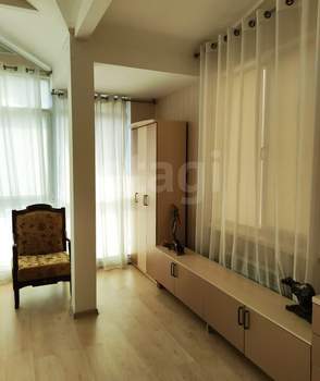 3-к квартира, вторичка, 115м2, 3/3 этаж