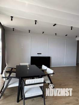 2-к квартира, вторичка, 124м2, 7/8 этаж