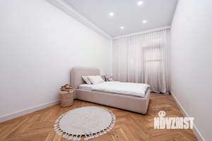 3-к квартира, вторичка, 91м2, 1/6 этаж