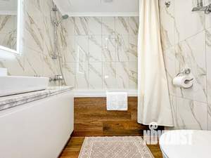 2-к квартира, вторичка, 65м2, 9/10 этаж