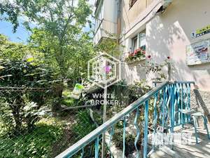 2-к квартира, вторичка, 44м2, 1/5 этаж