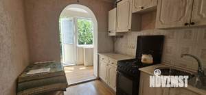 2-к квартира, вторичка, 61м2, 1/5 этаж