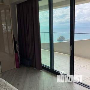 2-к квартира, вторичка, 81м2, 7/12 этаж