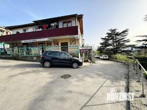2-к квартира, вторичка, 37м2, 1/4 этаж