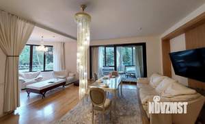 3-к квартира, вторичка, 107м2, 2/9 этаж