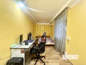 2-к квартира, вторичка, 45м2, 1/4 этаж