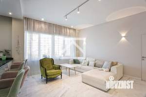 4-к квартира, вторичка, 190м2, 4/7 этаж