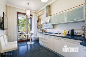 3-к квартира, вторичка, 175м2, 3/14 этаж