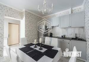 6-к квартира, вторичка, 223м2, 1/4 этаж