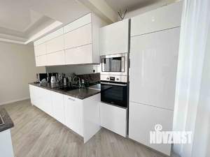 4-к квартира, вторичка, 93м2, 6/15 этаж