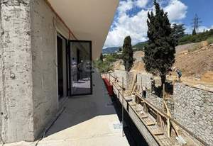 4-к квартира, вторичка, 125м2, 2/9 этаж