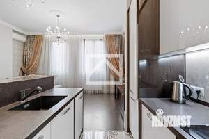 2-к квартира, вторичка, 65м2, 5/5 этаж