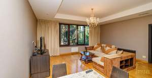 2-к квартира, вторичка, 72м2, 1/10 этаж