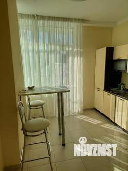 2-к квартира, вторичка, 74м2, 1/20 этаж