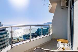 2-к квартира, вторичка, 58м2, 12/14 этаж