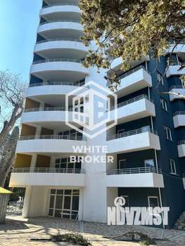 2-к квартира, вторичка, 60м2, 1/8 этаж