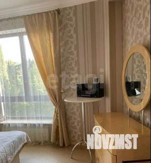 2-к квартира, вторичка, 68м2, 3/18 этаж
