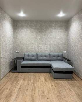 2-к квартира, вторичка, 60м2, 1/3 этаж