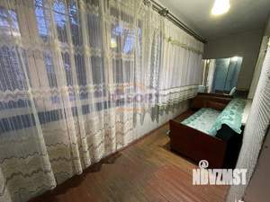 2-к квартира, вторичка, 45м2, 1/4 этаж