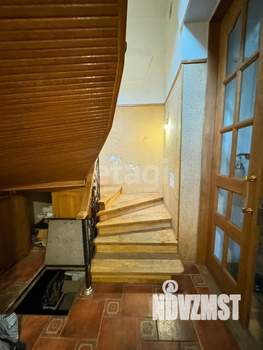 3-к квартира, вторичка, 120м2, 1/2 этаж