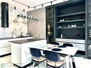 3-к квартира, вторичка, 105м2, 7/7 этаж