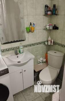 2-к квартира, вторичка, 49м2, 1/4 этаж