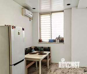 2-к квартира, вторичка, 54м2, 1/5 этаж