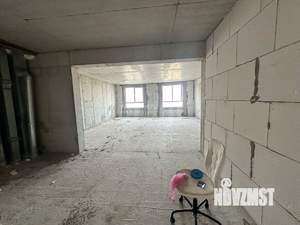 2-к квартира, вторичка, 64м2, 10/18 этаж