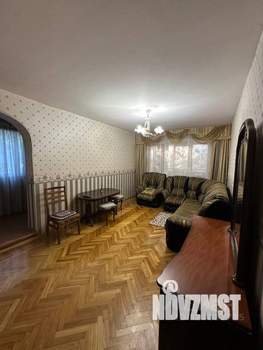 2-к квартира, вторичка, 54м2, 1/5 этаж