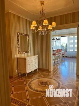 3-к квартира, вторичка, 138м2, 7/14 этаж